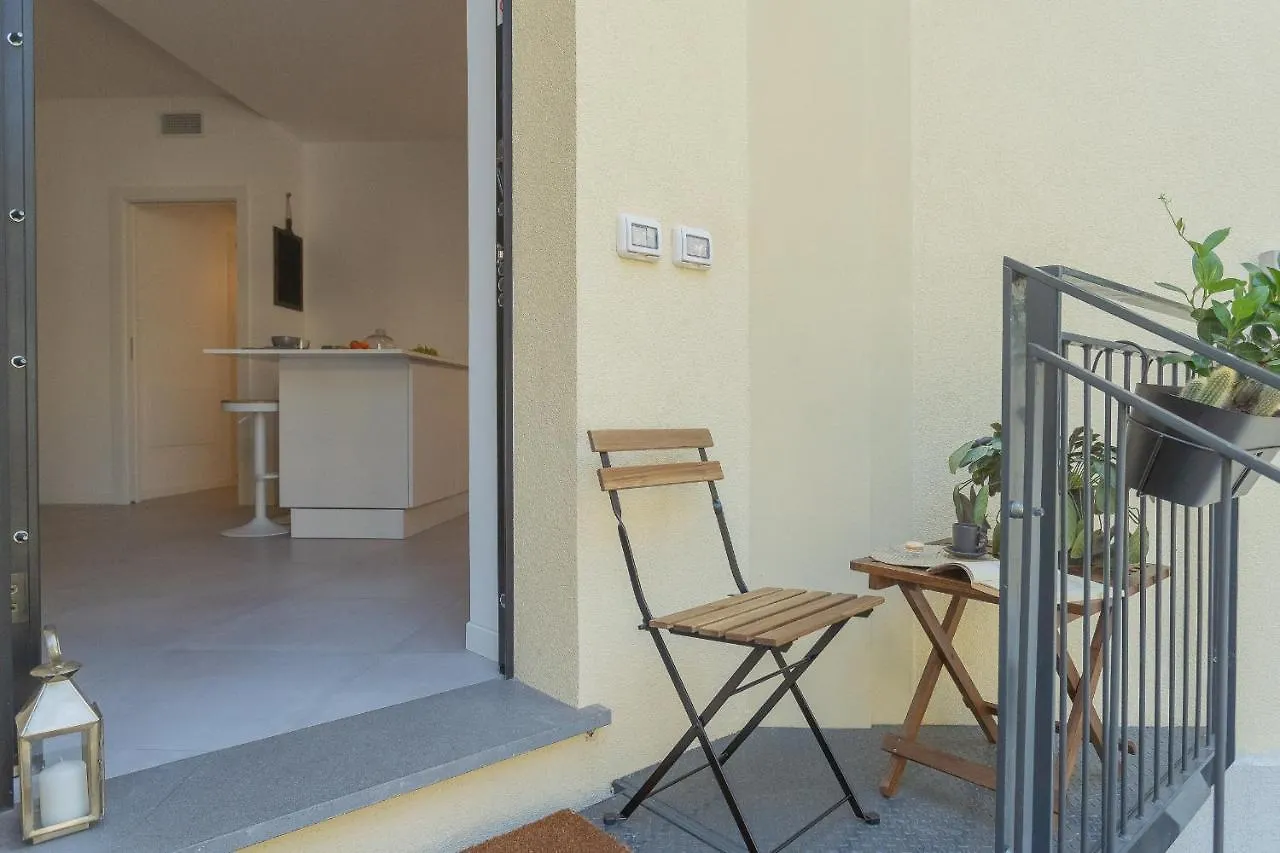 Ginepro & Salvia Apartments In Como By Rent All Όπως